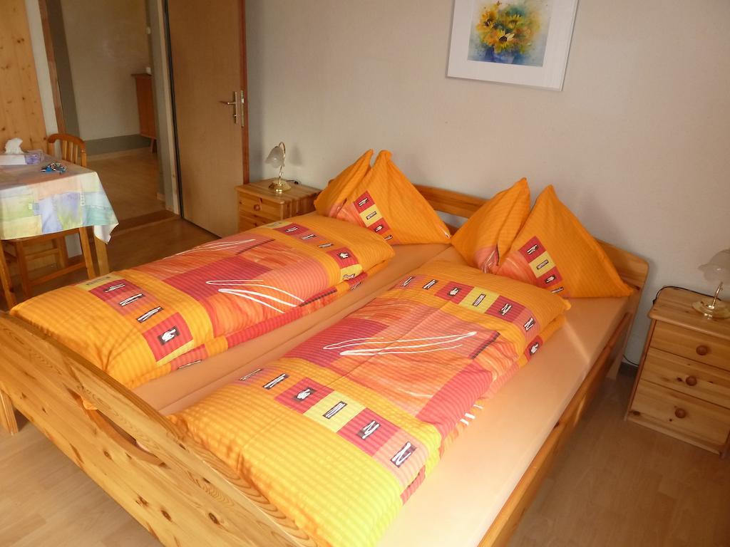 Hotel Restaurant Sunnmatt Aeschi Bei Spiez Rum bild