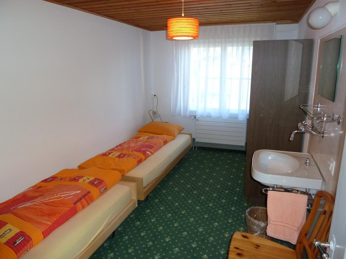 Hotel Restaurant Sunnmatt Aeschi Bei Spiez Exteriör bild