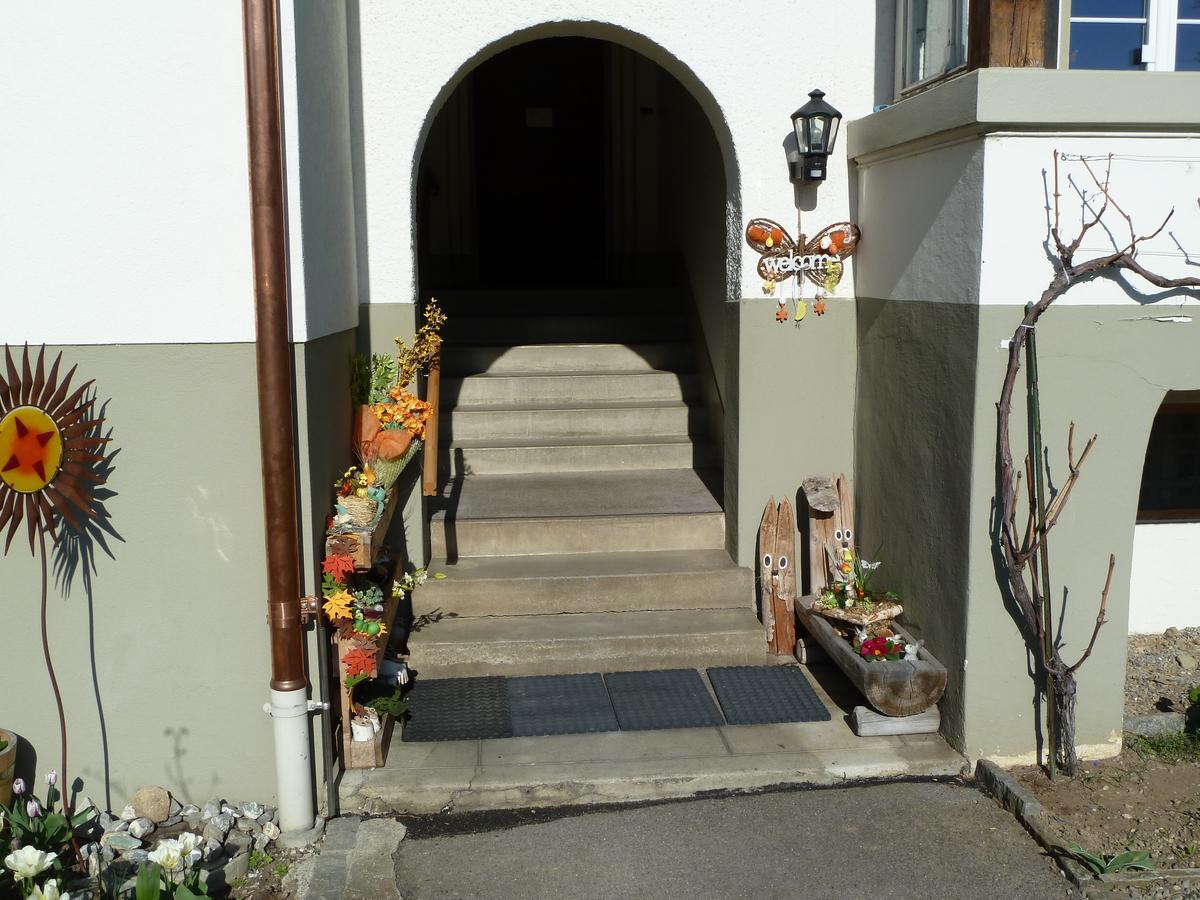 Hotel Restaurant Sunnmatt Aeschi Bei Spiez Exteriör bild